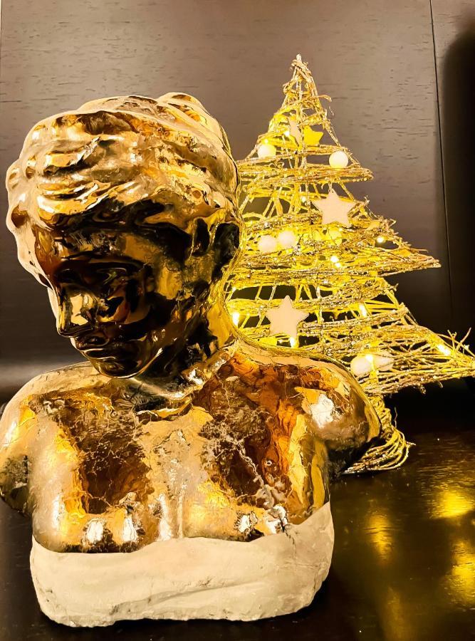 Trevi Fountain Stylish Apartment Rom